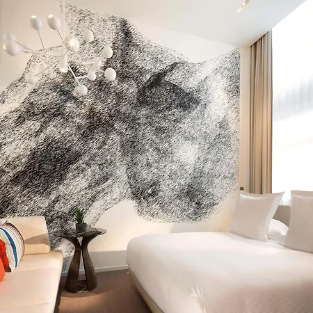 Le Cinq Codet Hotel Paris Exterior photo