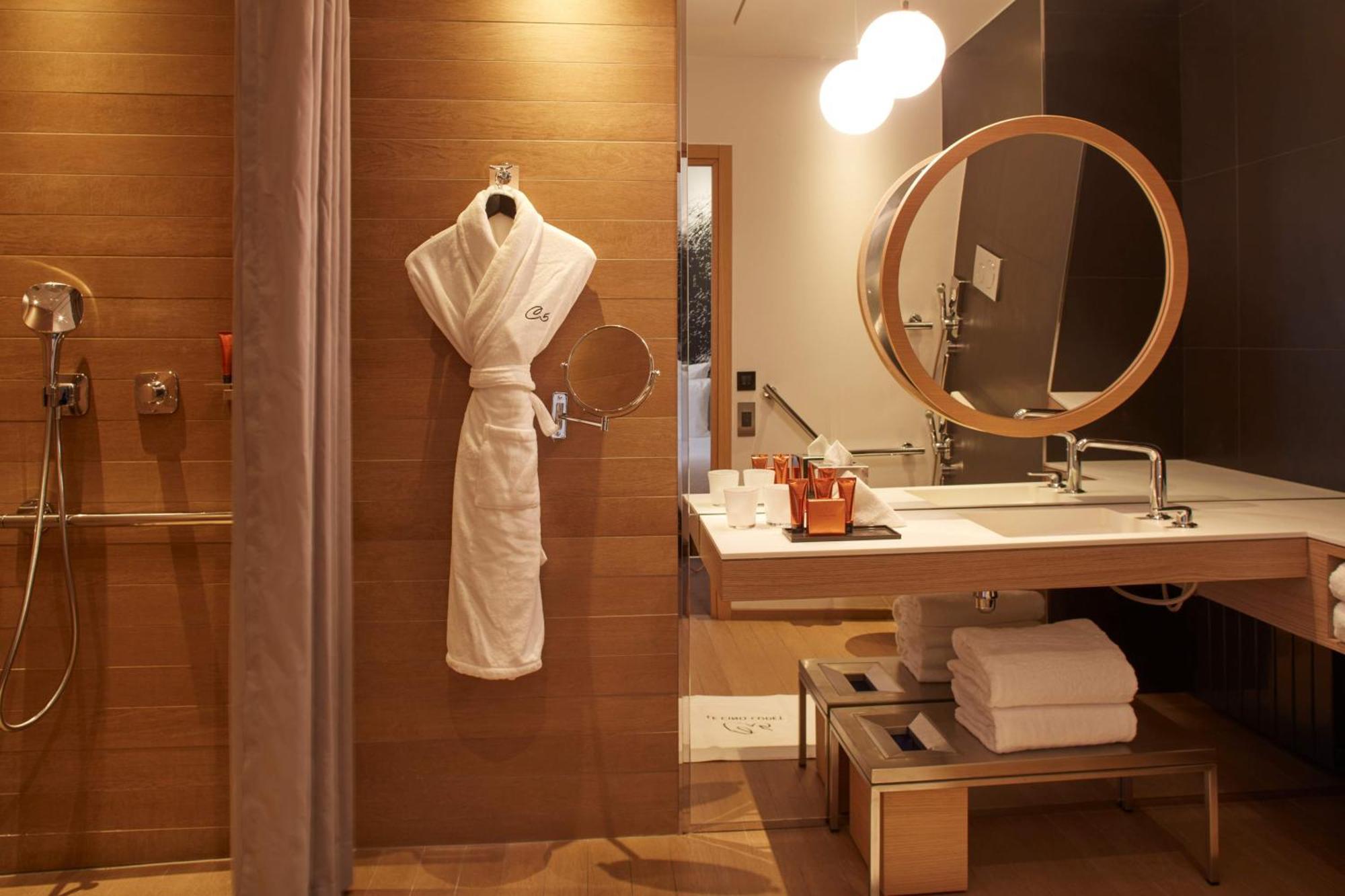 Hotel Le Cinq Codet Paris